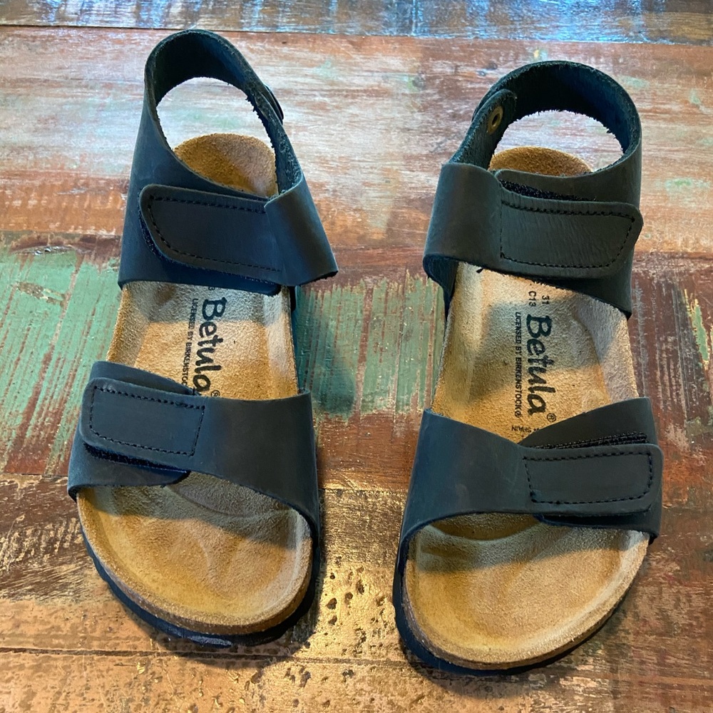 NWOT Betula by Birkenstock leather sandals